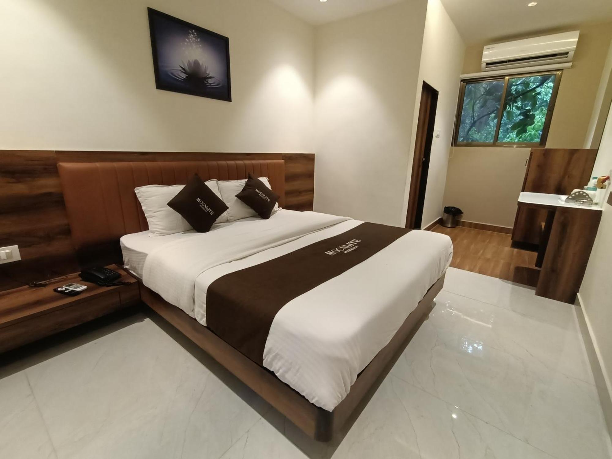 Hotel Moon Lite Residency - Marve Road Malad West Mumbai Exterior photo