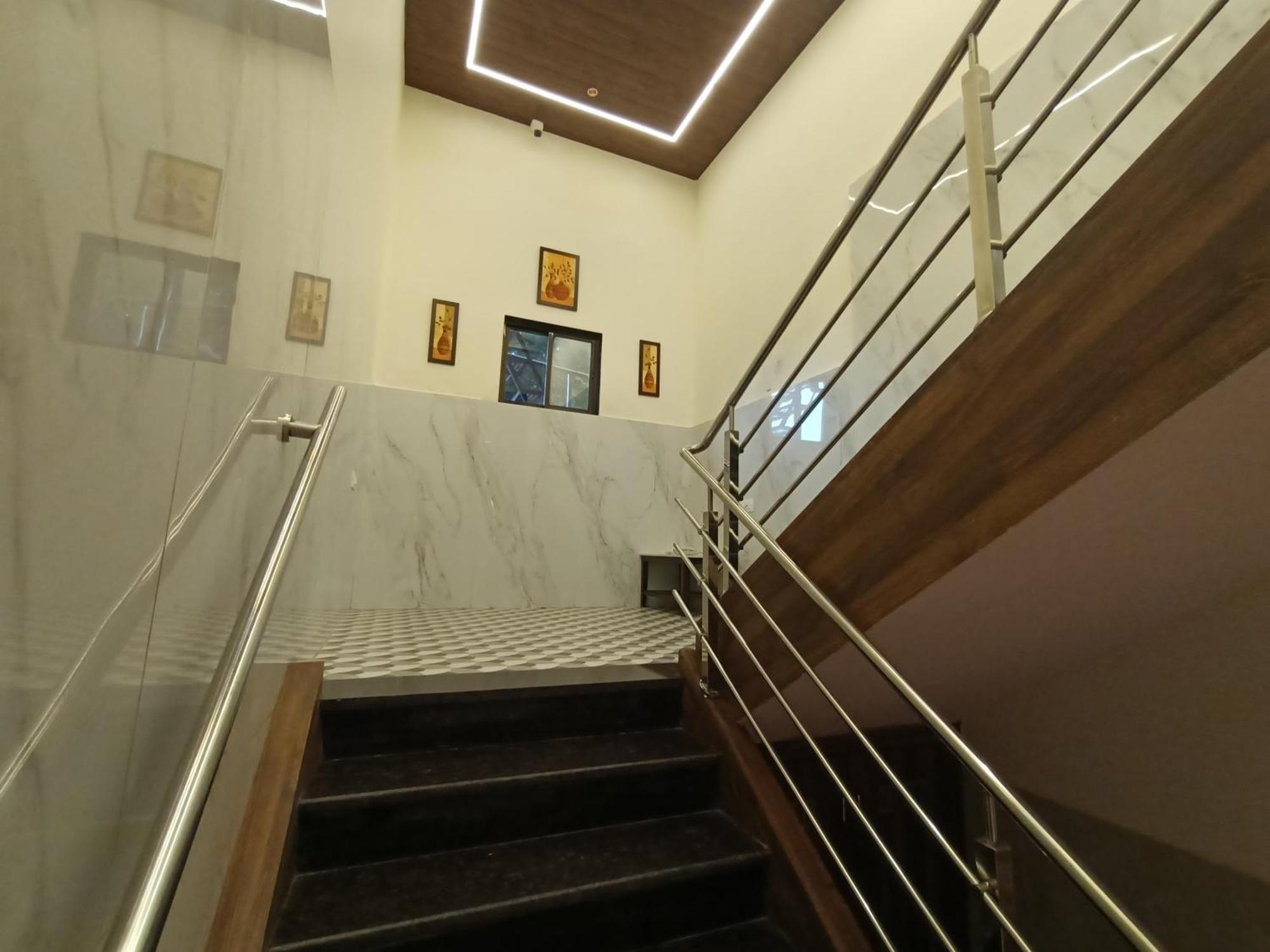Hotel Moon Lite Residency - Marve Road Malad West Mumbai Exterior photo
